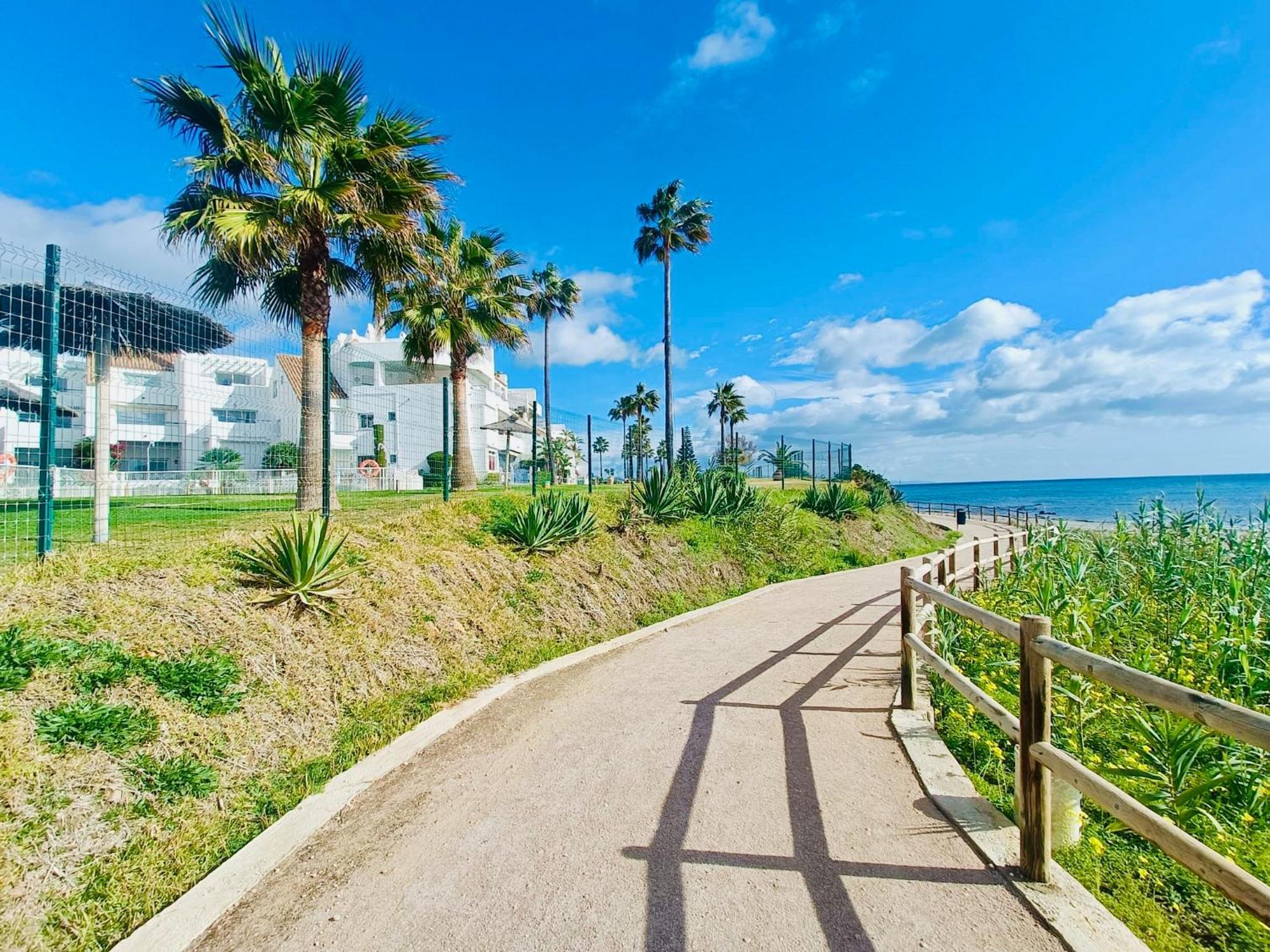 Apartamento Vista Mar カサーレス エクステリア 写真