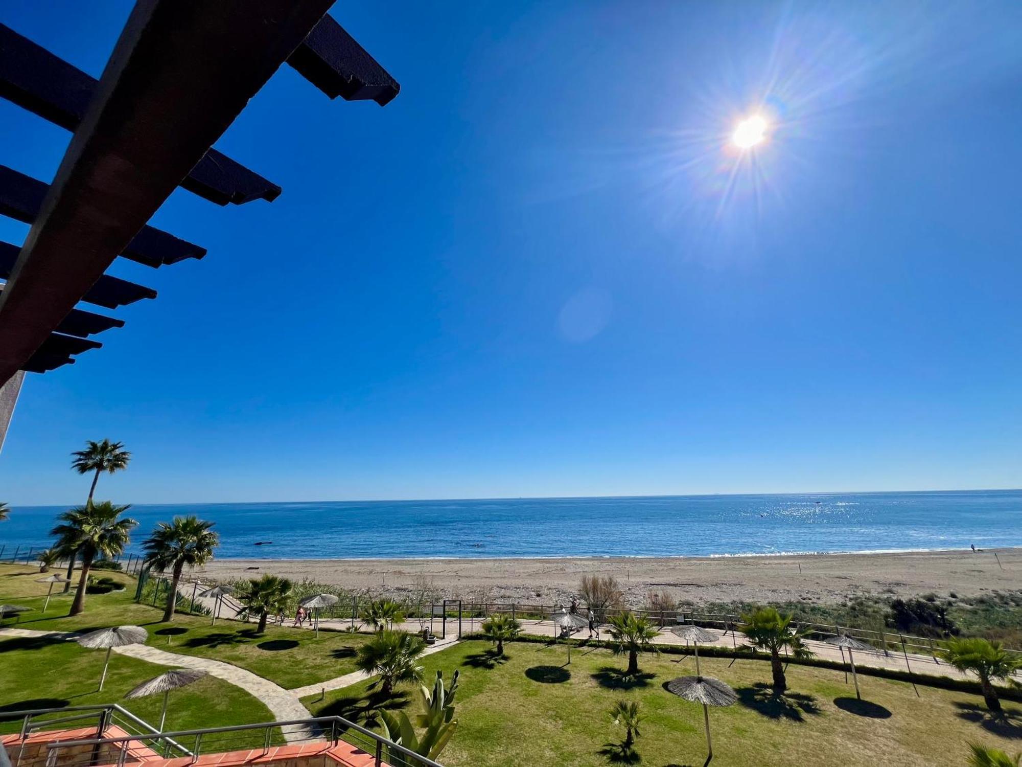Apartamento Vista Mar カサーレス エクステリア 写真